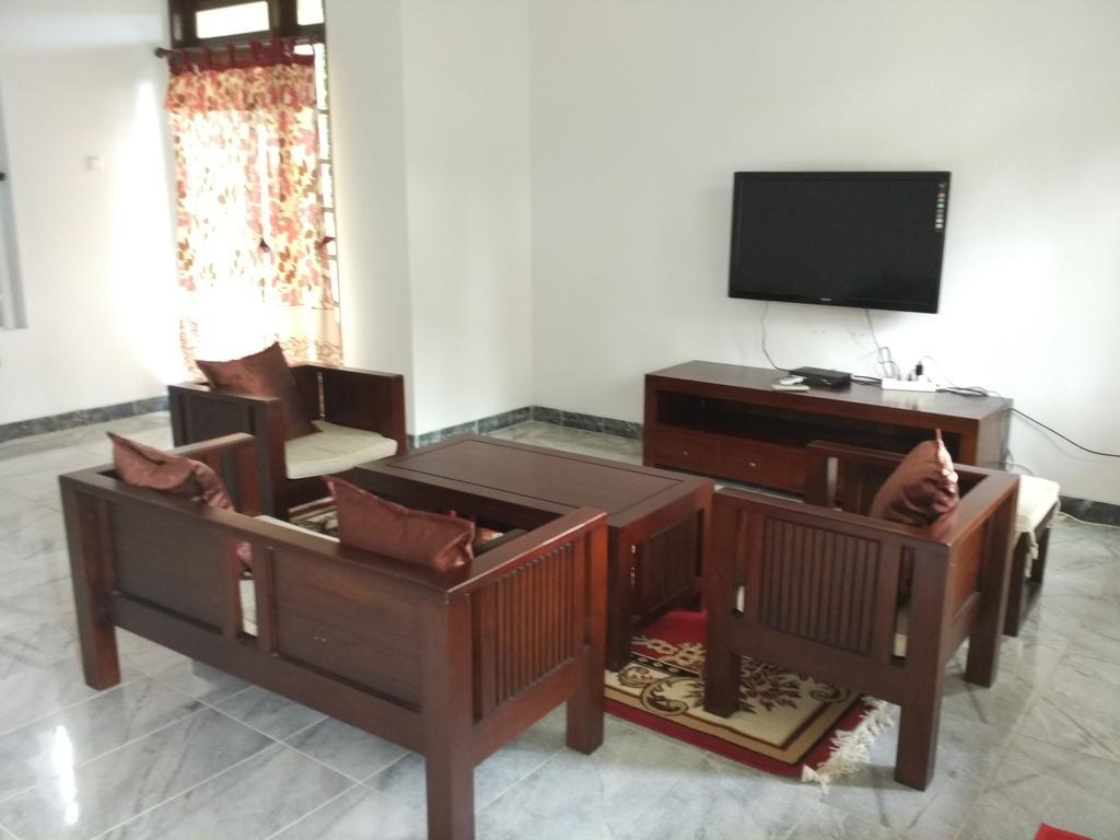 Villa Sabrina Bumi Ciherang Panjaweujan Eksteriør bilde